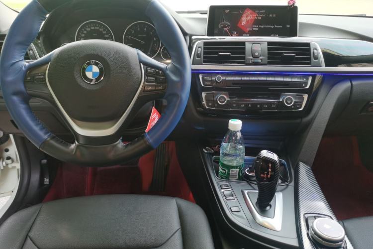 Used BMW 3 Series 2017 320Li Fashion Model Interior 2