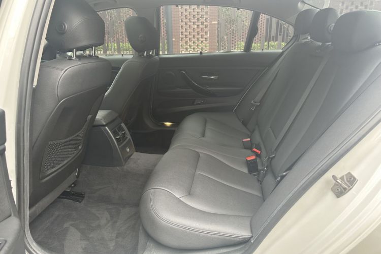 Used BMW 3 Series 2017 320Li Fashion Model Interior 3