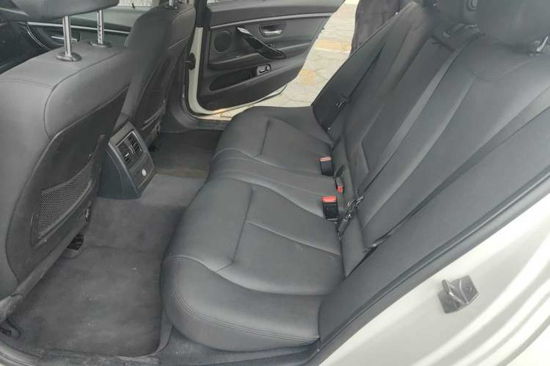 Used BMW 3 Series 2017 320Li Fashion Model Interior 4