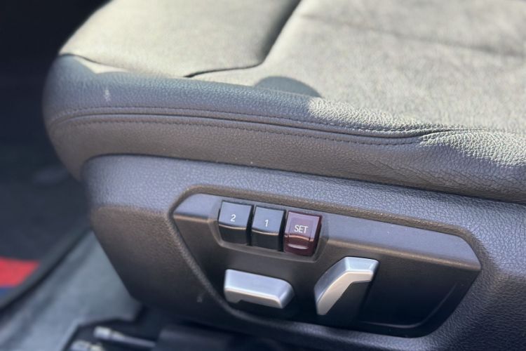 Used BMW 3 Series 2017 318Li Fashion Model Interior 6