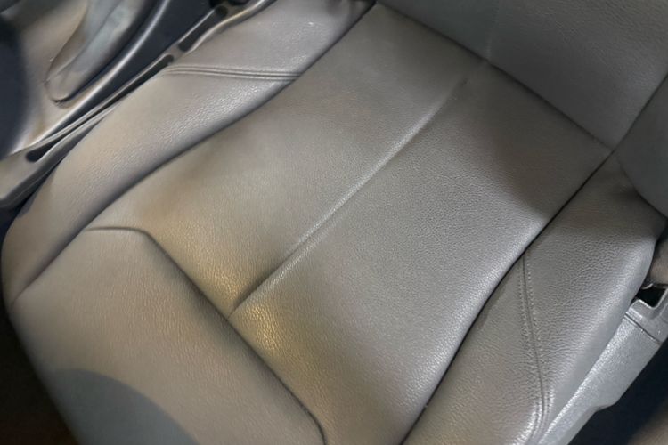 Used BMW 3 Series 2017 320Li Luxury Design Package Interior 6