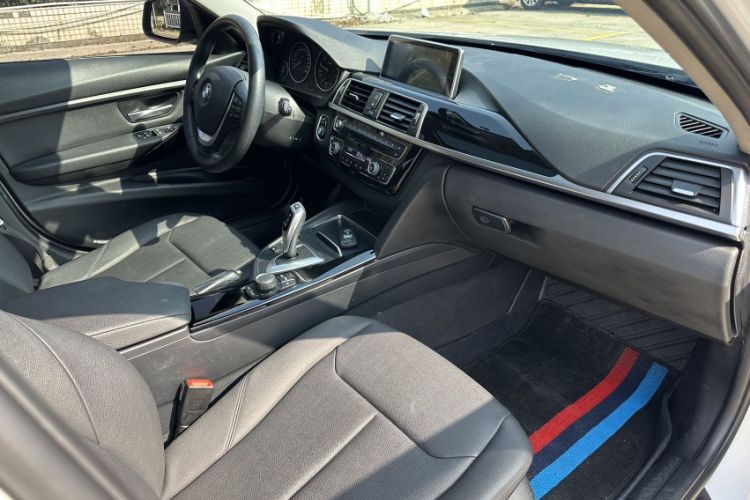 Used BMW 3 Series 2017 318Li Fashion Model Interior 7
