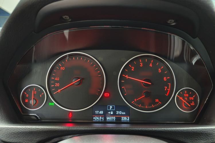 Used BMW 3 Series 2017 320Li Fashion Model Interior 7