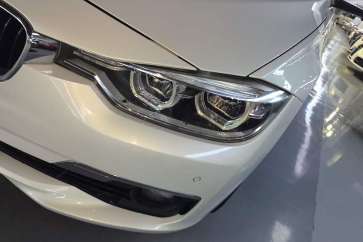 Used BMW 3 Series 2017 320Li Fashion Model Left Front Headlight