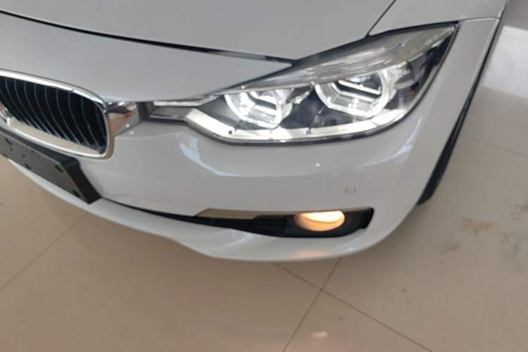 Used BMW 3 Series 2017 320Li Fashion Model Left Front Headlight