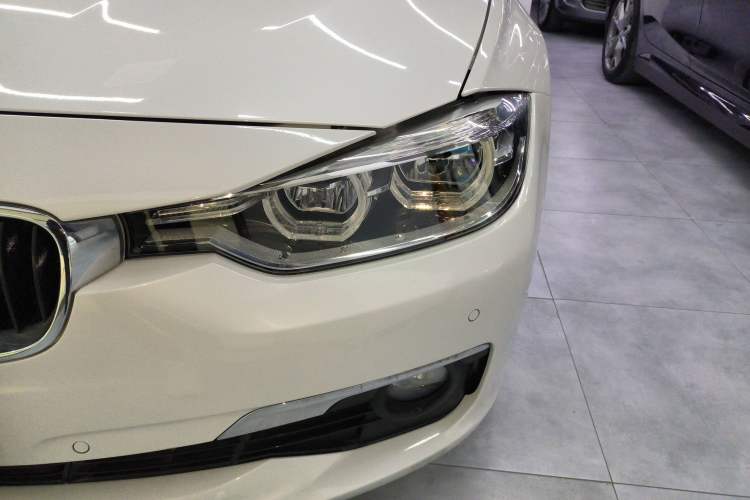 Used BMW 3 Series 2017 320Li Fashion Model Left Front Headlight