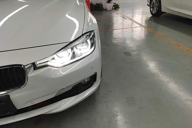 Used BMW 3 Series 2017 320Li Fashion Model Left Front Headlight