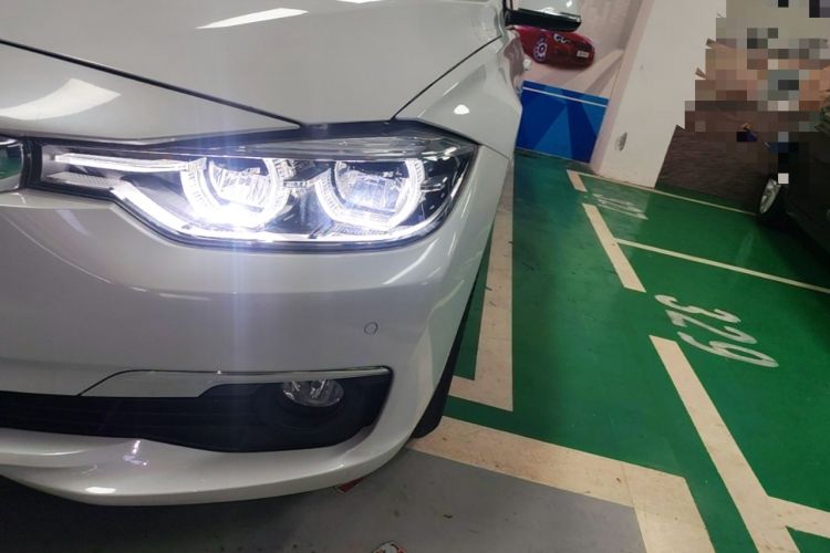 Used BMW 3 Series 2017 320Li Fashion Model Left Front Headlight
