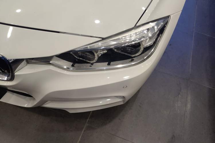 Used BMW 3 Series 2017 320Li M Sport Edition Left Front Headlight