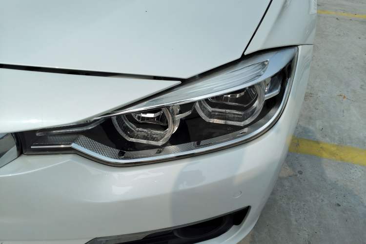 Used BMW 3 Series 2017 320Li Fashion Model Left Front Headlight