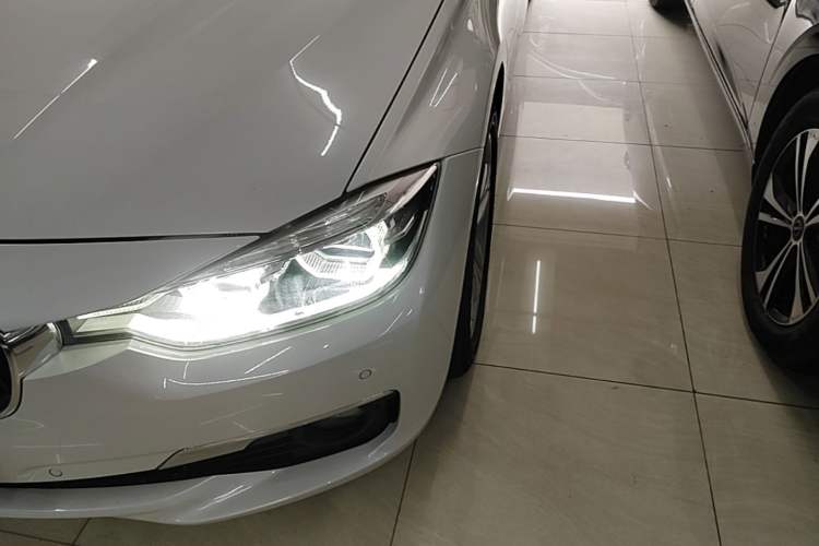 Used BMW 3 Series 2017 320Li Fashion Model Left Front Headlight