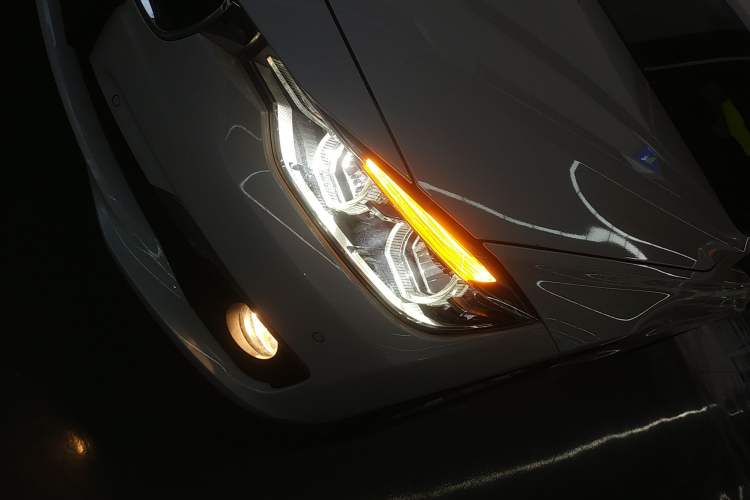 Used BMW 3 Series 2017 318Li Fashion Model Left Front Headlight