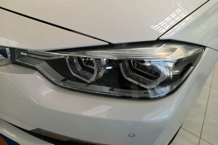 Used BMW 3 Series 2017 320Li Fashion Model Left Front Headlight