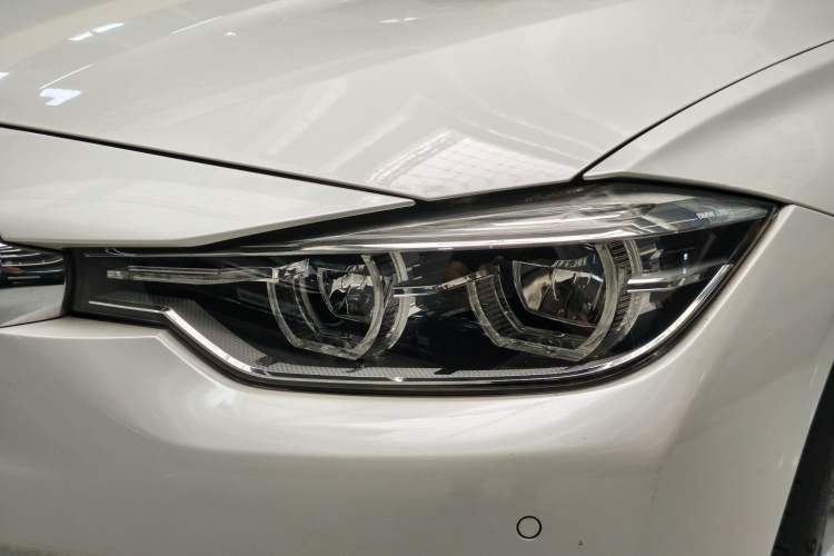 Used BMW 3 Series 2017 320Li Fashion Model Left Front Headlight
