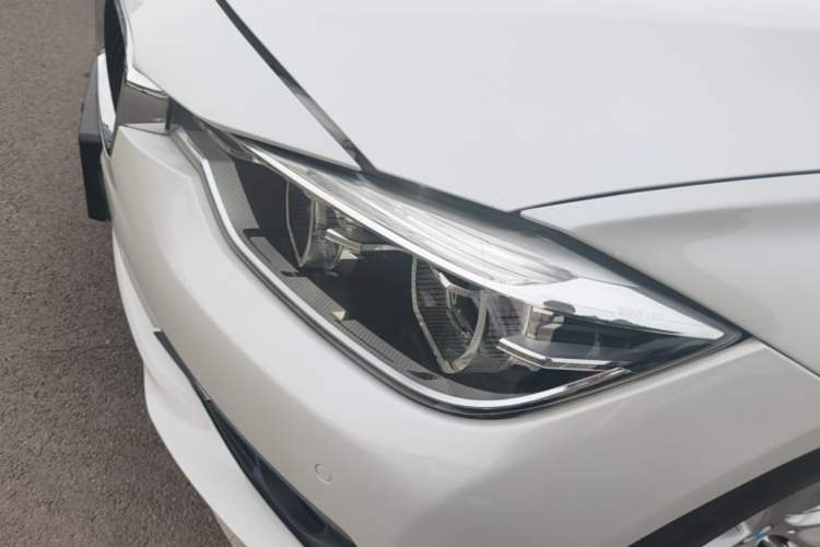 Used BMW 3 Series 2017 320Li Fashion Model Left Front Headlight