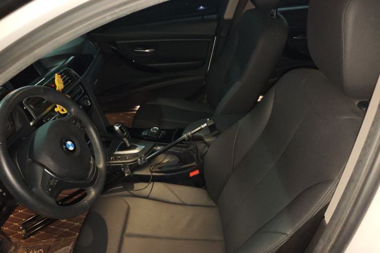 Used BMW 3 Series 2017 318i Fashion Model Left Front Seat