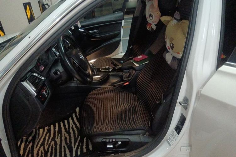 Used BMW 3 Series 2017 320Li Fashion Model Left Front Seat
