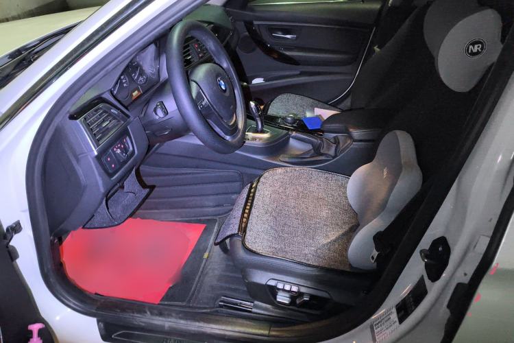Used BMW 3 Series 2017 320Li Fashion Model Left Front Seat