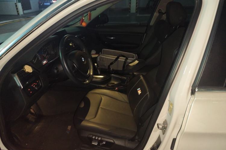 Used BMW 3 Series 2017 320Li Fashion Model Left Front Seat