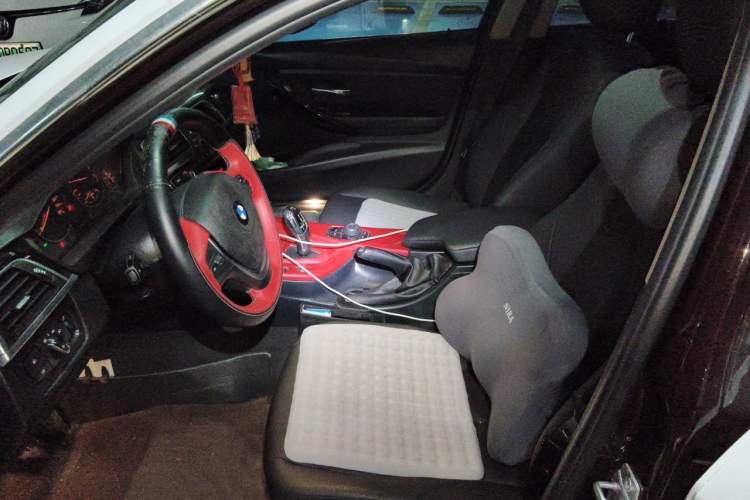 Used BMW 3 Series 2017 320Li Fashion Model Left Front Seat