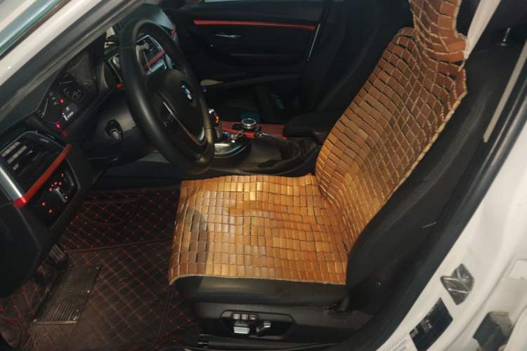 Used BMW 3 Series 2017 318Li Fashion Model Left Front Seat