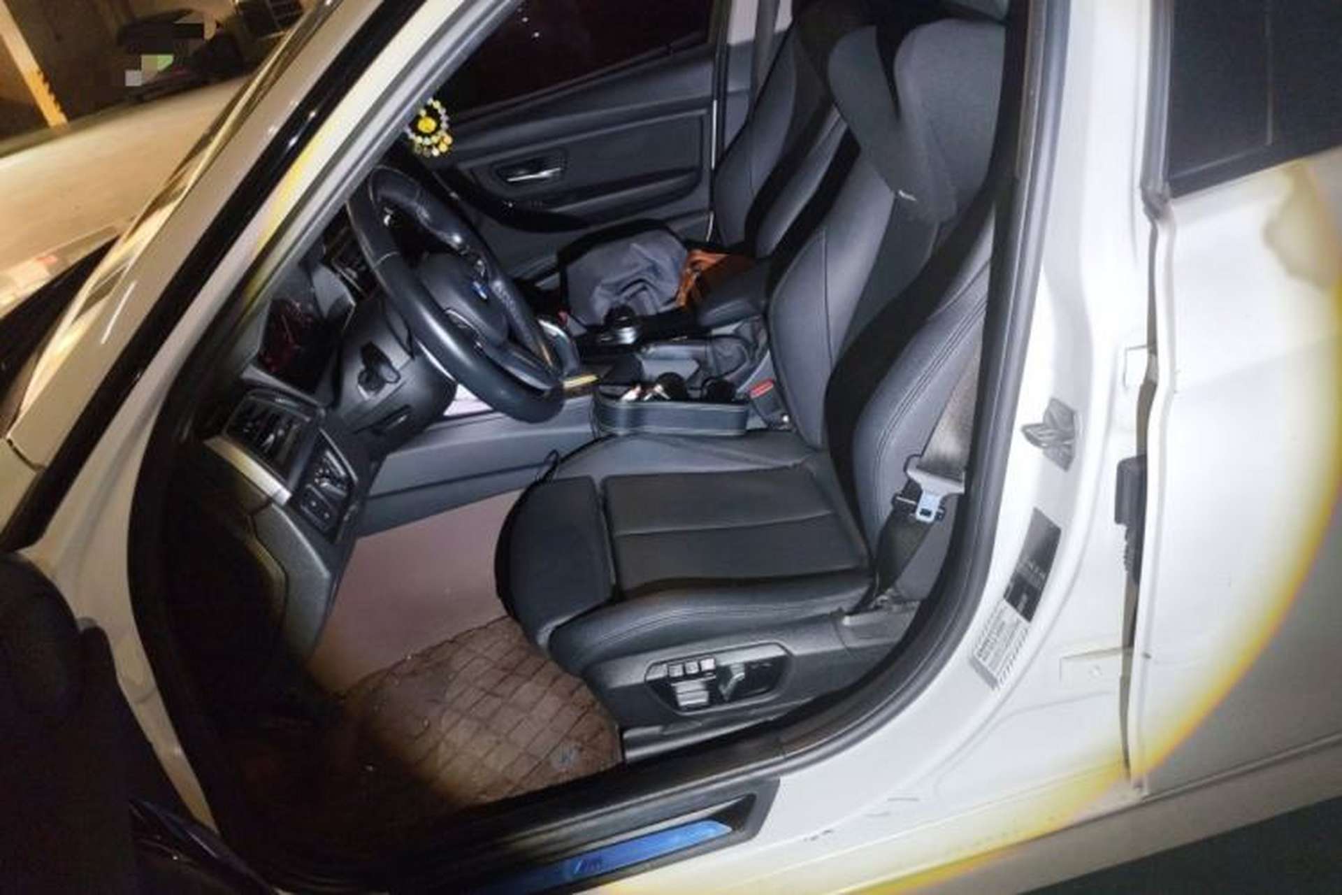 Used BMW 3 Series 2017 320Li M Sport Edition Left Front Seat