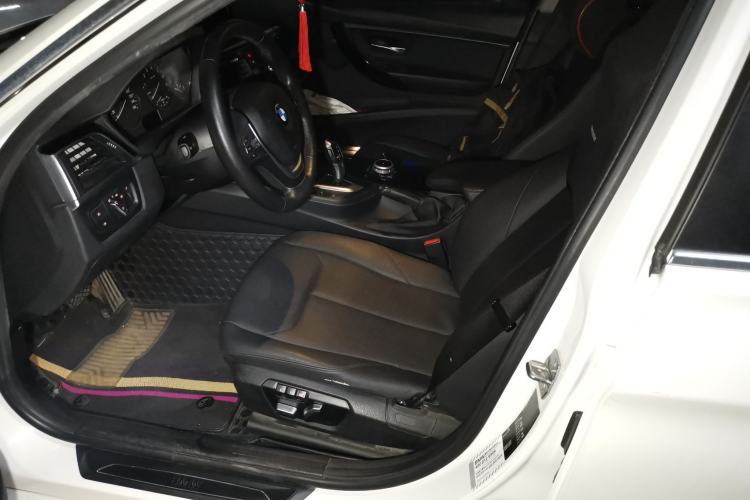 Used BMW 3 Series 2017 320Li Fashion Model Left Front Seat