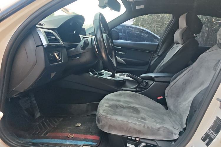Used BMW 3 Series 2017 320i M Sport Left Front Seat