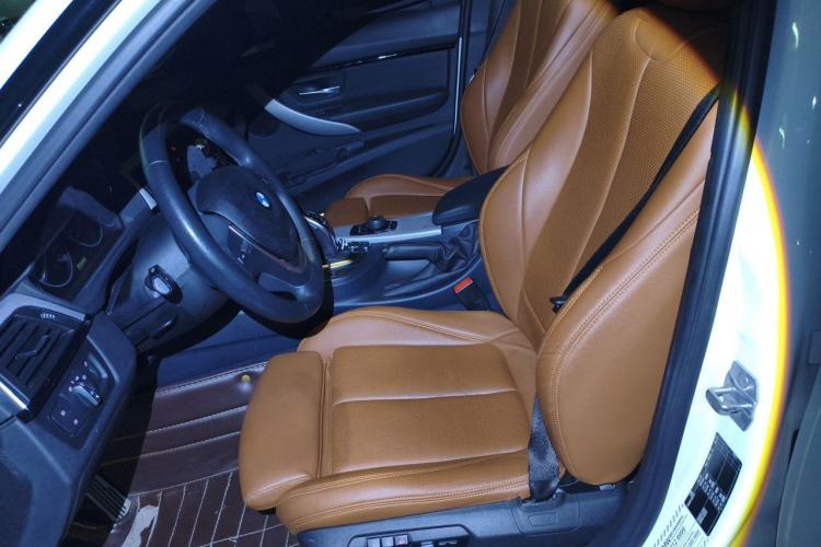 Used BMW 3 Series 2017 320i M Sport Left Front Seat