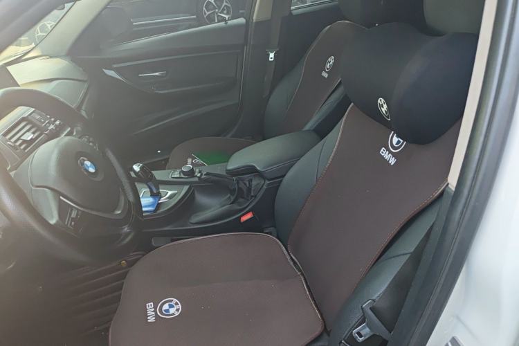 Used BMW 3 Series 2017 318Li Fashion Model Left Front Seat