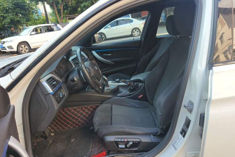 Used BMW 3 Series 2017 320i M Sport Left Front Seat