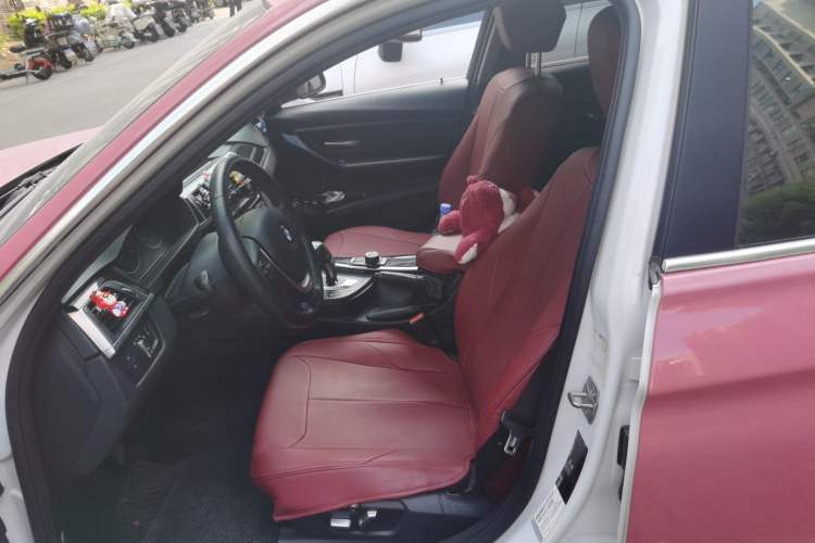 Used BMW 3 Series 2017 318Li Fashion Model Left Front Seat