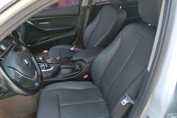 Used BMW 3 Series 2017 320Li Fashion Model Left Front Seat