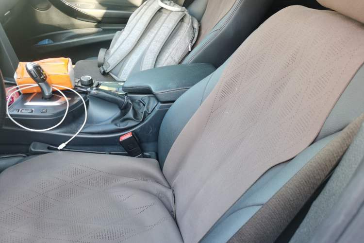 Used BMW 3 Series 2017 320Li Fashion Model Left Front Seat