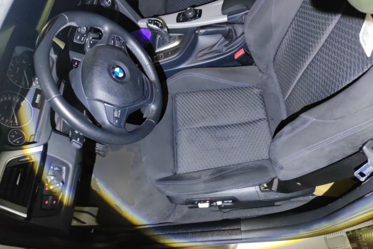 Used BMW 3 Series 2017 320i M Sport Left Front Seat