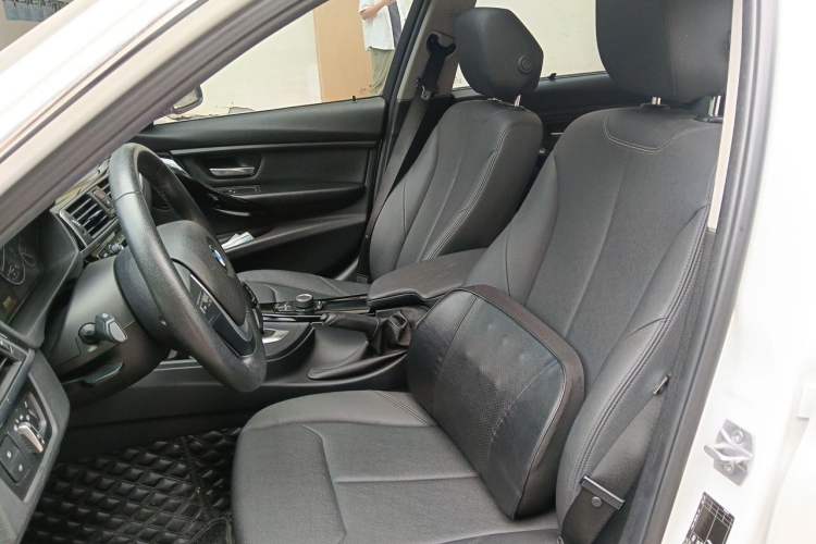Used BMW 3 Series 2017 320Li Fashion Model Left Front Seat