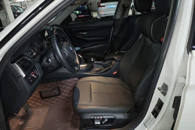 Used BMW 3 Series 2017 320Li M Sport Edition Left Front Seat