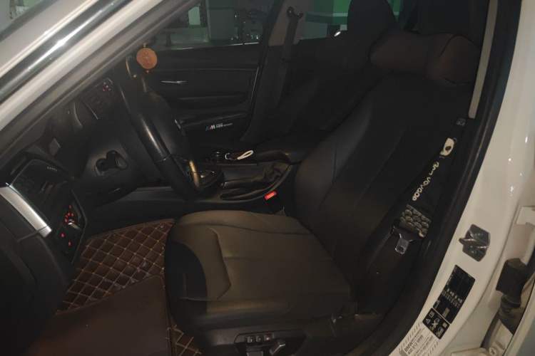 Used BMW 3 Series 2017 320Li xDrive Fashion Model Left Front Seat