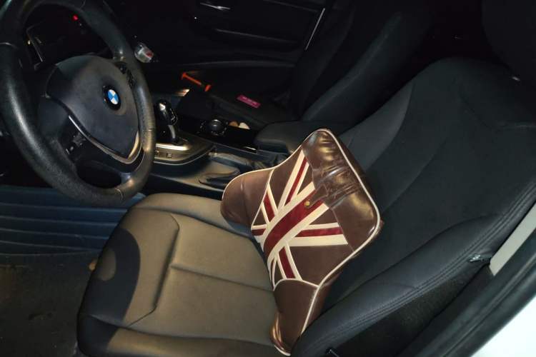 Used BMW 3 Series 2017 320Li Fashion Model Left Front Seat