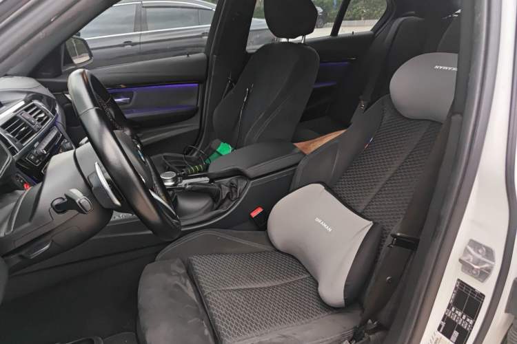 Used BMW 3 Series 2017 320i M Sport Left Front Seat