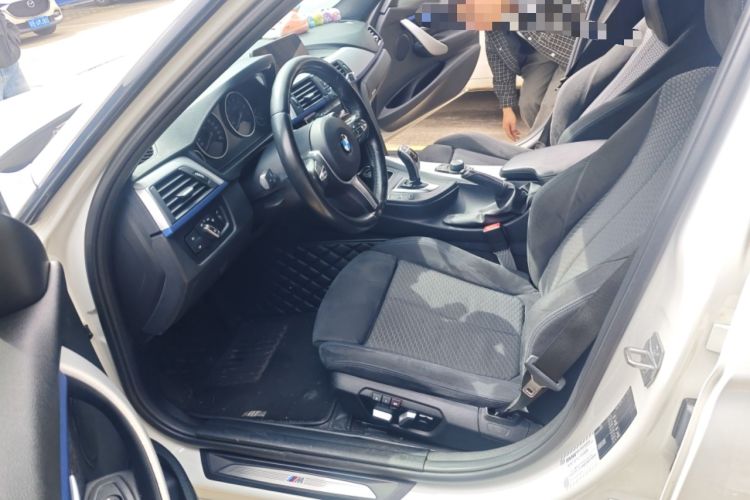 Used BMW 3 Series 2017 320i M Sport Left Front Seat