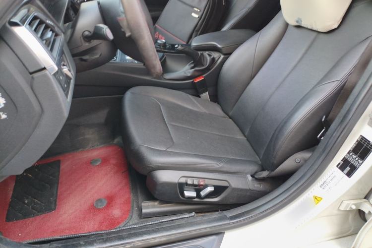 Used BMW 3 Series 2017 320Li Fashion Model Left Front Seat