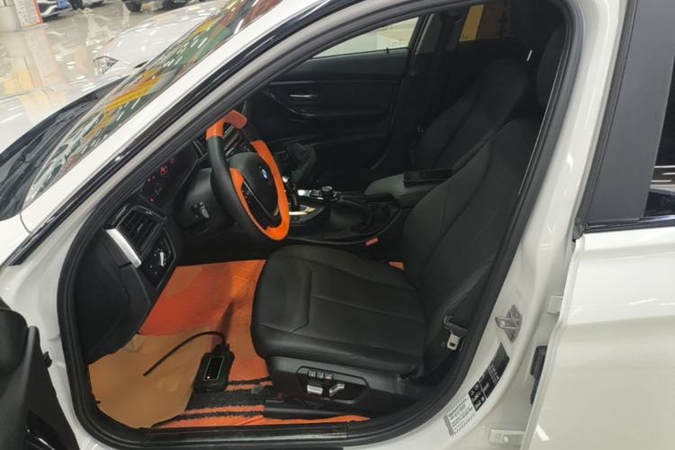 Used BMW 3 Series 2017 320Li xDrive Fashion Model Left Front Seat