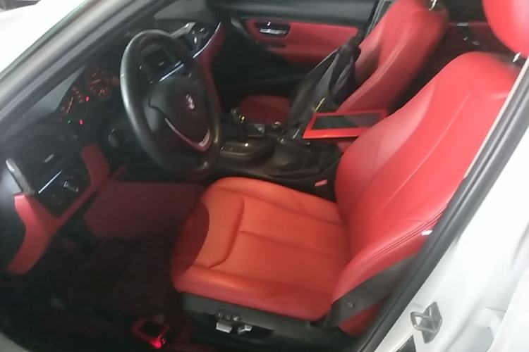 Used BMW 3 Series 2017 320Li Fashion Model Left Front Seat