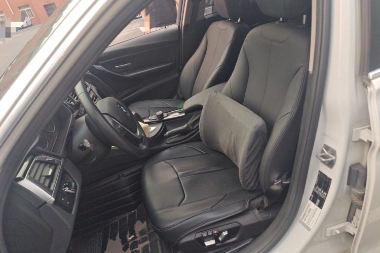 Used BMW 3 Series 2017 320Li Fashion Model Left Front Seat