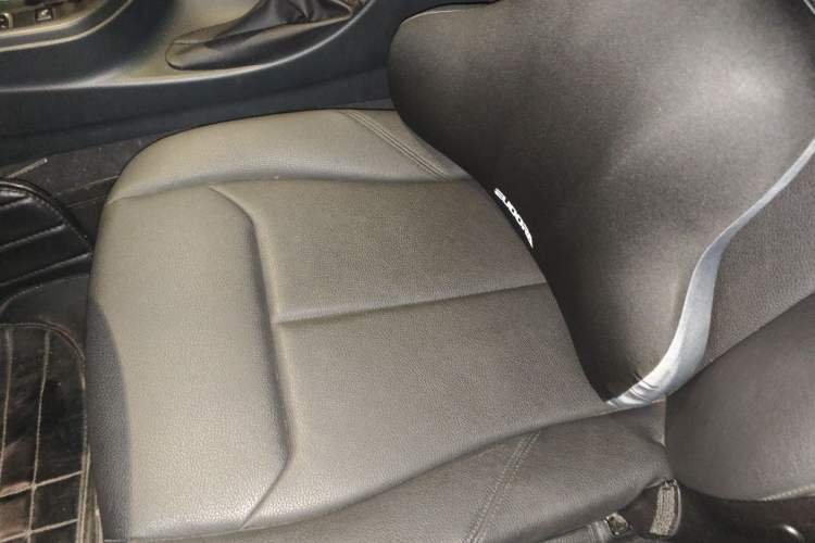 Used BMW 3 Series 2017 320Li Fashion Model Left Front Seat