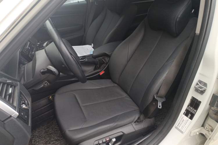 Used BMW 3 Series 2017 320Li Fashion Model Left Front Seat
