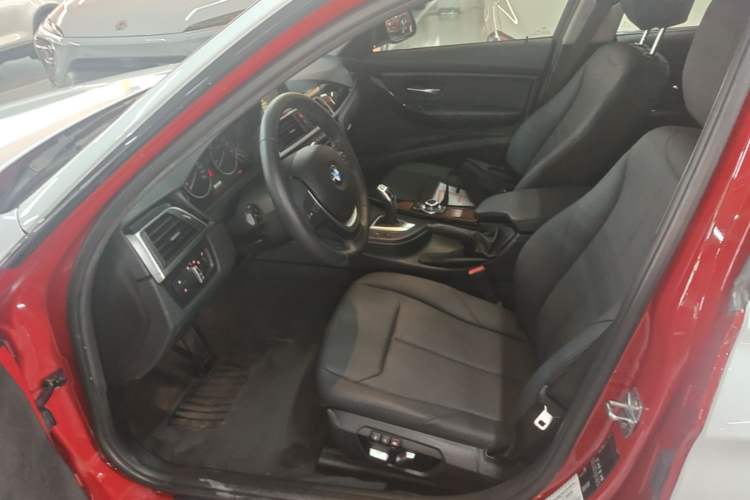 Used BMW 3 Series 2017 320Li M Sport Edition Left Front Seat