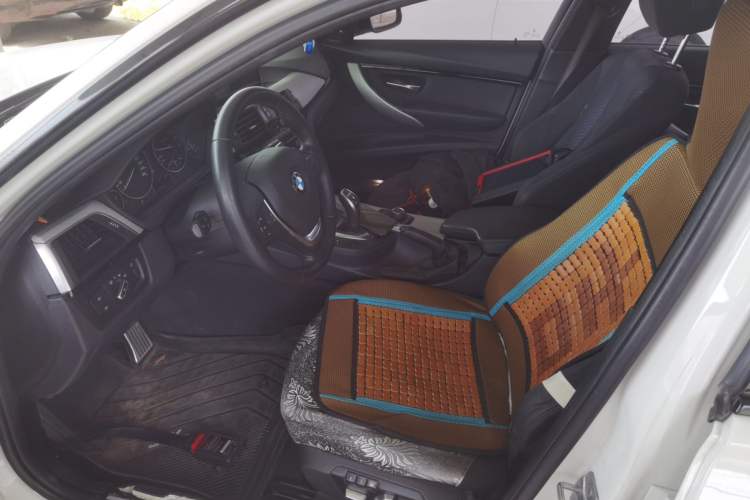 Used BMW 3 Series 2017 320i M Sport Left Front Seat