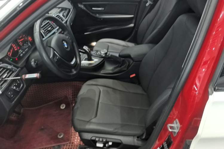 Used BMW 3 Series 2017 320Li M Sport Edition Left Front Seat